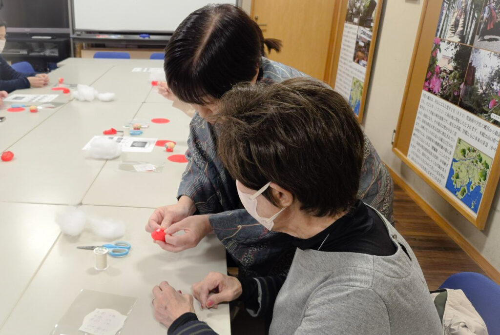 うめもん作り教室の様子